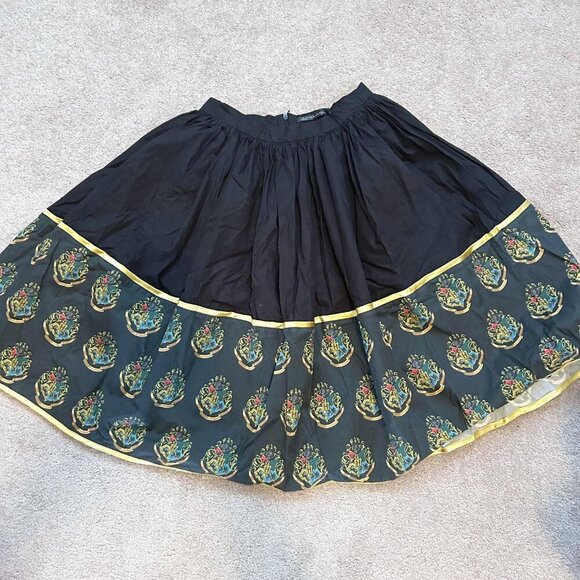 Frockasaurus Hogwart's Crest Full lined skirt Black Harry Potter - Picture 2 of 10